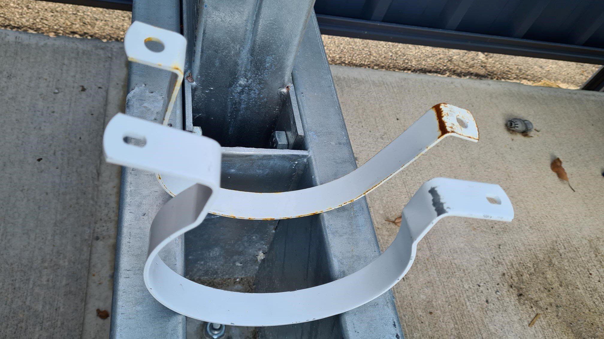 1 month of rust on downpipes